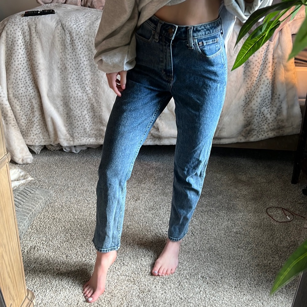 Hollister Mom Jeans